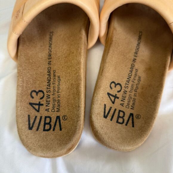 VIBAe Porto Leather Tan Unisex Slides Size 43 Portugal Quiet Luxury M 10 W 13